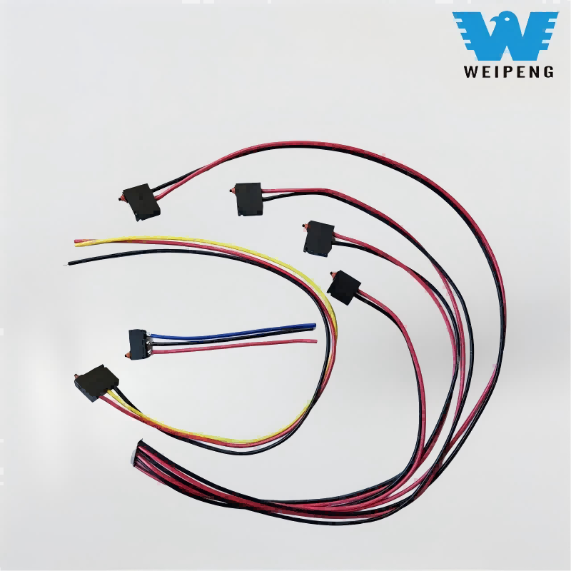 Игрушечный водяной пистолет с водонепроницаемым микропереключателем